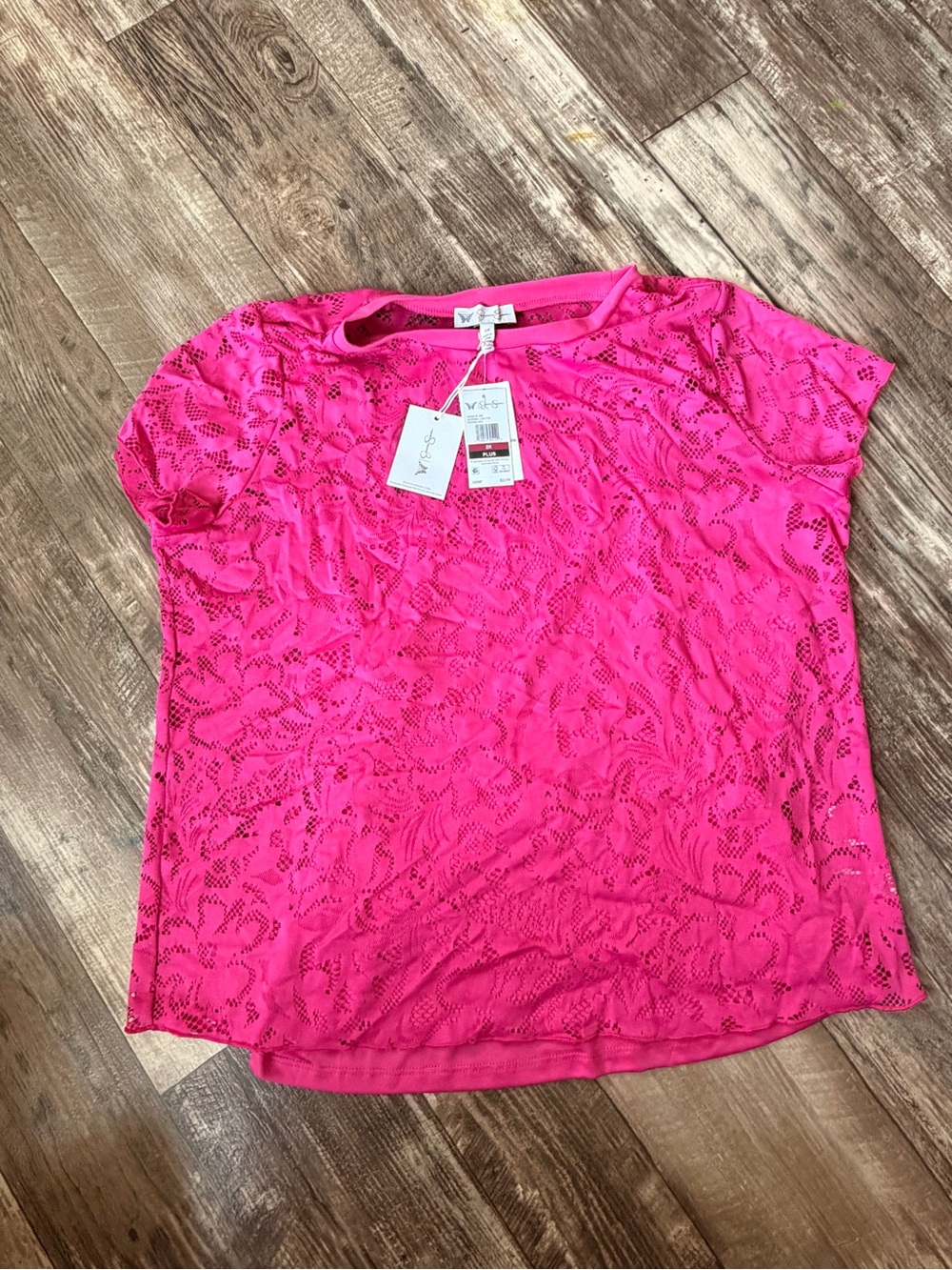 NWT-Jessica Simpson Hot Pink Lace Short Sleeve Tee